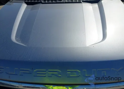 2020 Ford F-250 Lariat z USA, uszkodzony, nr VIN 1FT7W2BT5LED48948